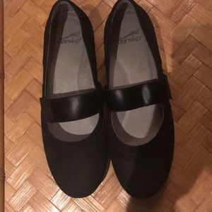 Dansko Kendra Milled Nubuck shoes